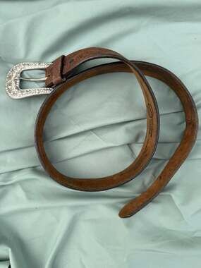 Leather Women's Belt (Brown)